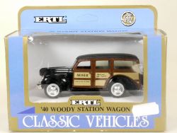 Ertl 2517 Woody Station Wagon Moser Manufacturing Modellauto 1:43 OVP 