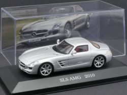 De Agostini Mercedes MB SLS AMG 2010 C 197 wie NEU! OVP 