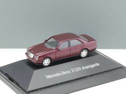 Herpa Mercedes-Benz E-Klasse MB E 320 W 210 Avantgarde NEU! OVP 