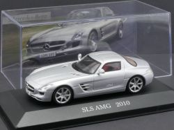 De Agostini Mercedes MB SLS AMG 2010 C 197 Mint MIB! OVP 