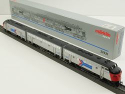 Märklin 37621 Diesel-elektr. Lok GM EMD F7 Amtrak Digital TOP! OVP 