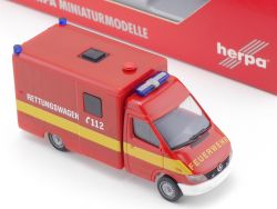 Herpa 045964 MB Sprinter facelift Strobel RTW Feuerwehr 1:87 OVP SG 